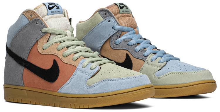 Dunk High Pro SB 'Spectrum' CN8345-001