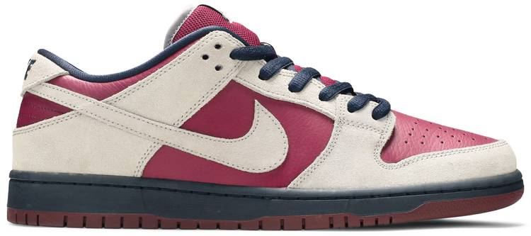 Dunk Low SB 'True Berry' BQ6817-001