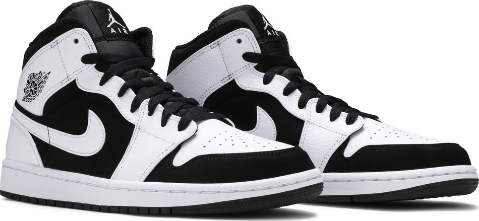 Air Jordan 1 Retro Mid 'Tuxedo' 554724-113