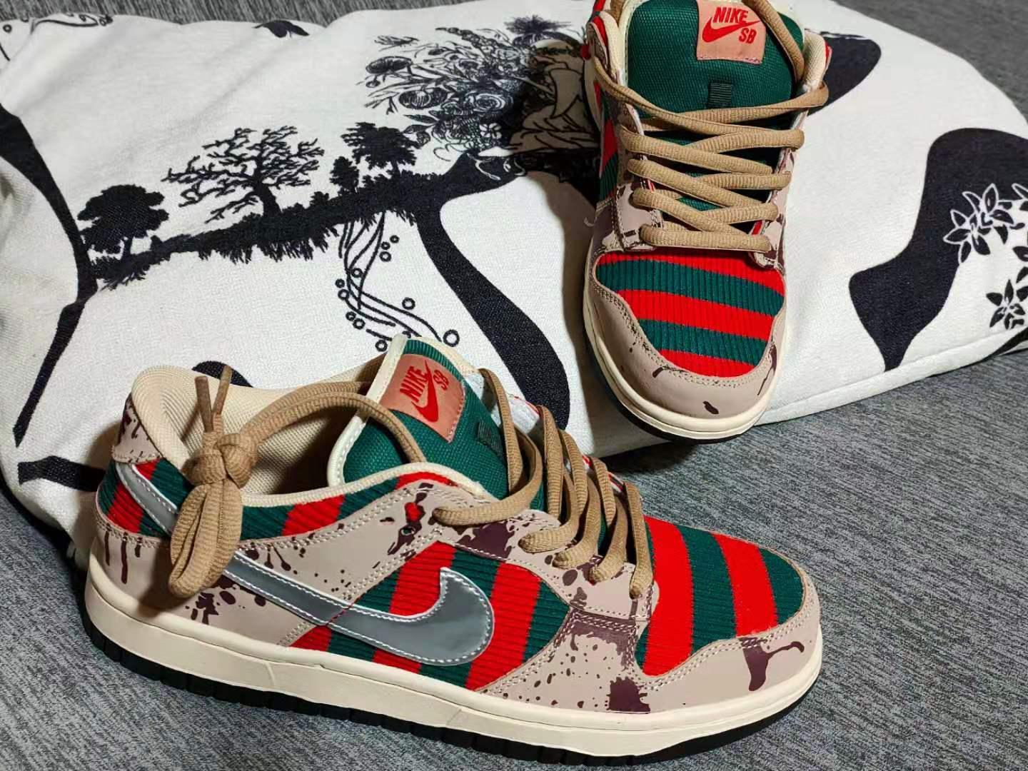 Dunk Low Pro SB 'Freddy Krueger' 313170-202