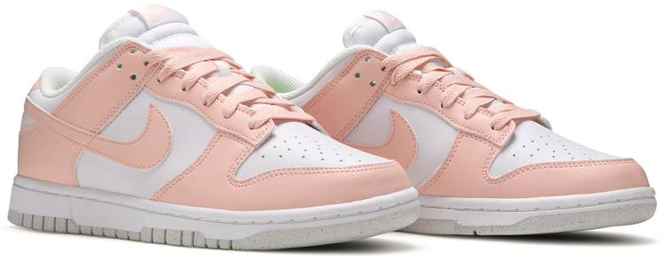 Wmns Dunk Low 'Move To Zero' DD1873-100