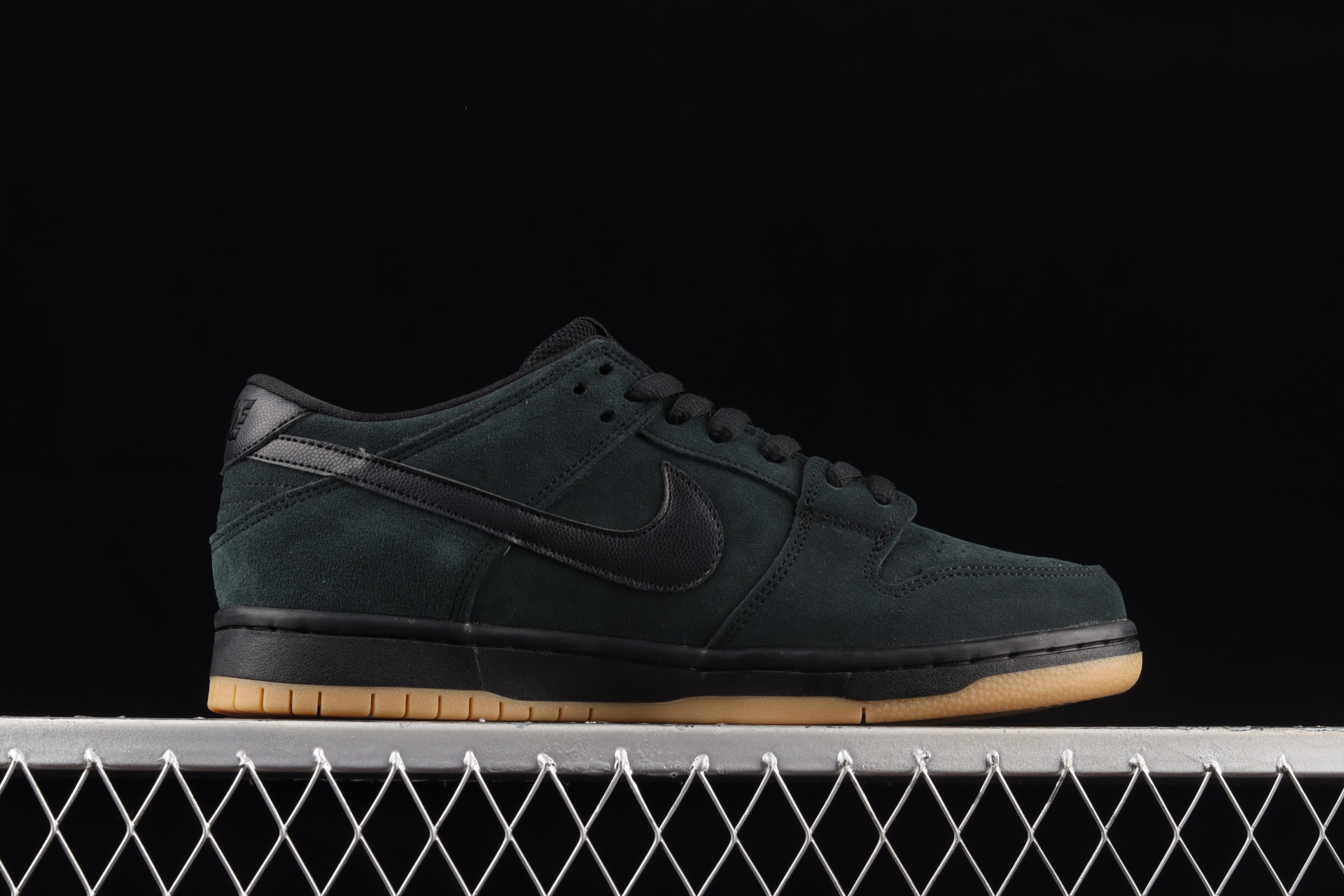 Dunk Low Pro SB 'Ishod Wair' 819674-002