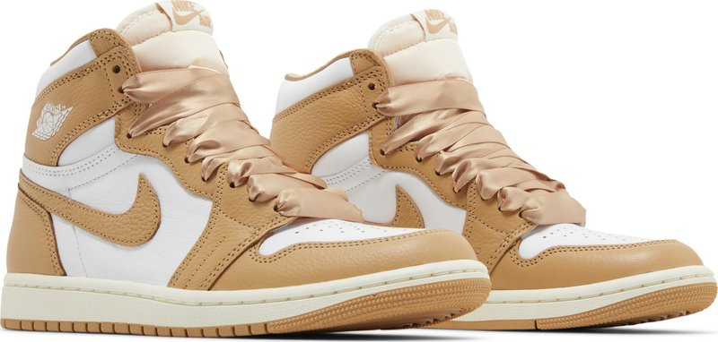 Wmns Air Jordan 1 Retro High OG 'Praline' FN6622-201