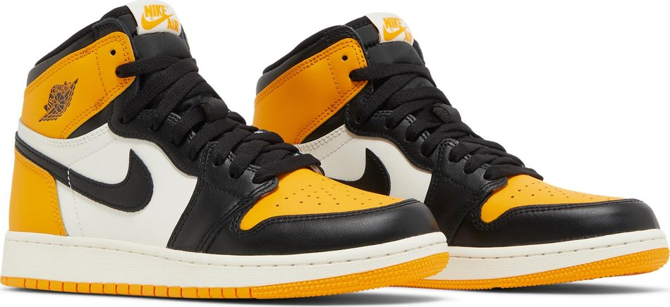 Air Jordan 1 Retro High OG 'Yellow Toe' 555088-711