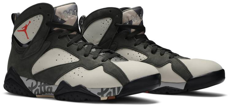 Patta x Air Jordan 7 Retro SP 'Icicle' AT3375-100