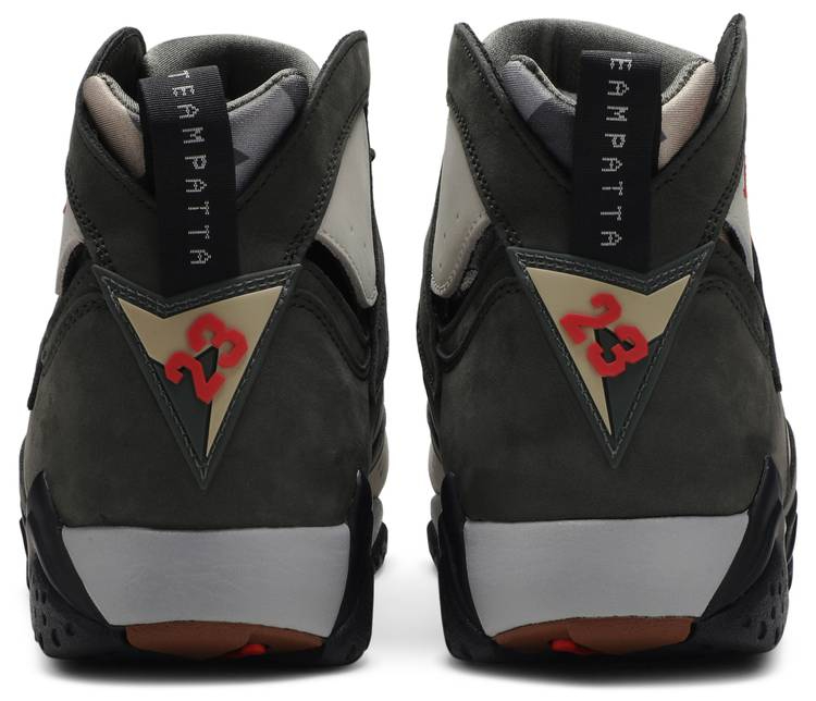 Patta x Air Jordan 7 Retro SP 'Icicle' AT3375-100